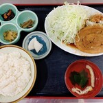 竹清食堂 - 厚チャーシュー鳥から（税込990円）