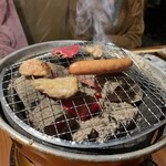 飛騨牛焼肉 牛ざんまい - 先行ウィンナー育ててます