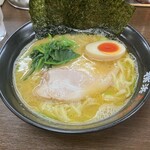 横浜らーめん 壱八家 スカイビル店 - 