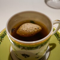 シェ・イノ - 