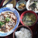 Tatsumi An - もつ煮定食