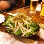 魚箱 - 大根揚げじゃこサラダ
      