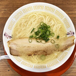 ラーメン ごくまる - 王道豚研ラーメン（大盛）