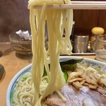 Ramen Kunio - もっちりした多加水系ストレート中太麺