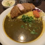 渡邊カリー 梅田本店 - 