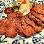 肉匠の牛たん たん之助 - 