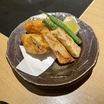 うまい寿司と魚料理 魚王KUNI - 牡蠣フライとふぐの唐揚げ