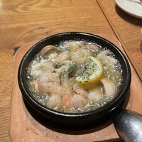 リザラン 新橋店 - えびのアヒージョ