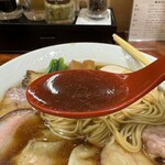 Sammaro - 煮干しの旨味もしっかり主張するシャープな仕上がり