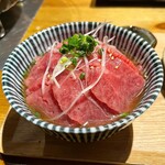 Horumon Yakiniku Hayabusa - 肉茶漬け 1980円