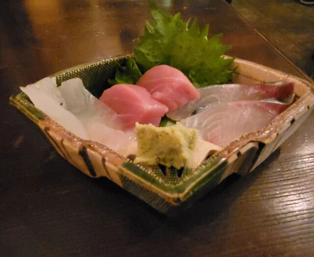 Dining Bar Sushi Hatcho photo 3