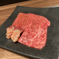 焼肉うしごろ 新宿三丁目店 - 