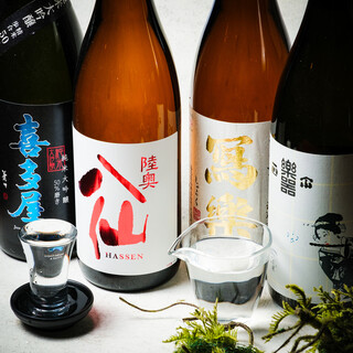 We order carefully selected Japanese sake from all over the country! Try it starting from 45ml