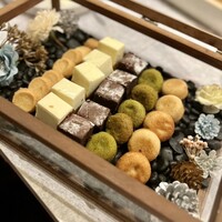 Queux Norme 梅田店 - 