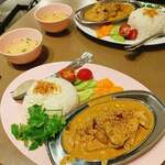 CHICKEN RICE CLUB - 