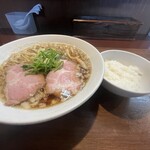 らーめん香澄 - 煮干しラーメンと　小ご飯