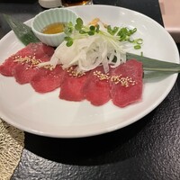 老舗精肉店直送 千種焼肉 飛騨牛の奴隷 千種店 - 