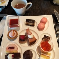 XEX TOKYO / Salvatore Cuomo Bros. - 