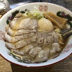 白華楼 - 中華そば肉ハーフ増し+煮卵