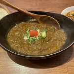 カッチャル バッチャル - スパイシーマトンカレー