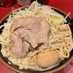 ラーメン二郎 - 豚アップ