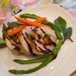 ステラ - 春フェア　チキンとアスパラのロール仕立て、場ルミサミコソース