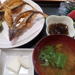 紀乃川 - グルクンから揚げ定食