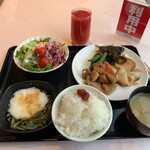 上海楼酒家 - 朝食ブッフェの盛り付け例