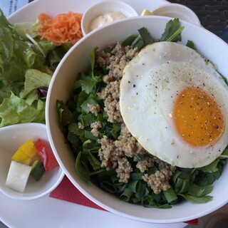 フラット ダイニング_1