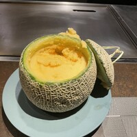 大阪鉄板焼き 神戸牛 TATARA - 