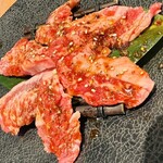 炭火焼肉 牛山道 - 