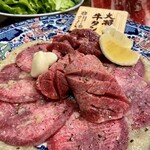 Kome To Yakiniku Niku No Yoichi - 