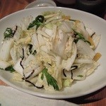 魚金 - 春菊と白菜サラダ