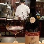Merachi - Cavallotto
      Barolo Bricco Boschis 2018
      イタリア バローロ産の赤ワイン
      この赤もとっても美味しい奴です♪