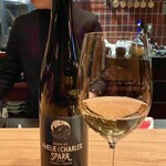 Merachi - Domaine Amélie & Charles Sparr
      Altenbourg Riesling 2018
      フランス アルザス産の白ワイン
      ソムリエの酒田さんも載せてしまいます♪
