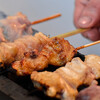 焼鳥 玉わ - 料理写真:油が炭に落ち、煙が上がることにより香ばしく焼き上げます