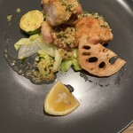 grigio la tavola - 