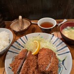 とんかつ専門店かつ屋 - 