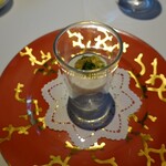 シェ・イノ - アミューズ