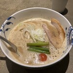 名前のないラーメン屋 - 