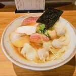 ジャパニーズ ラーメン 五感 - 