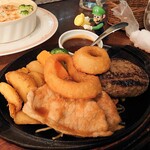 カフェ＆レストラン談話室 ニュートーキョー - 牛肉100%ハンバーグステーキ&下町ポークジンジャー