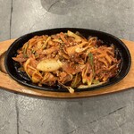 ラオン 焼肉 - 豚肉炒め