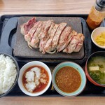 石焼ステーキ 贅 - 肉の日 サーロイン450gセット　3390円