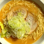 Kicchin Ariake - 味噌ラーメンの絵図クローズアップ