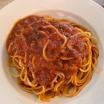 Kapurichoza - トマトとニンニクのスパゲッティ