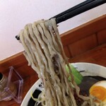 俺の中華たなか家 - 自家製太麺に濃厚黒胡麻担々スープが絡んできます♪