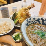 石挽き十割蕎麦 玄盛 東梅田店 - 