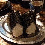 マッシュアップ - 締めのおにぎり。具はお楽しみ。これまたとても美味しかった！