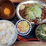 もつ煮本舗 まるさん食堂 - 「もつ焼き定食」＠780＋「生卵」＠60+「ネギ」＠60